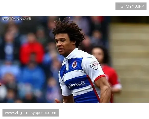 伯恩茅斯抓住防线空当得分